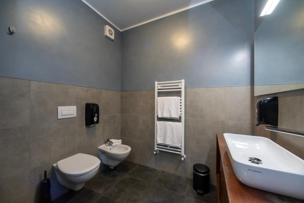 Cityu - Milano 25 Appartamento Trento Centro Con Parcheggio Privato Gratuito ภายนอก รูปภาพ